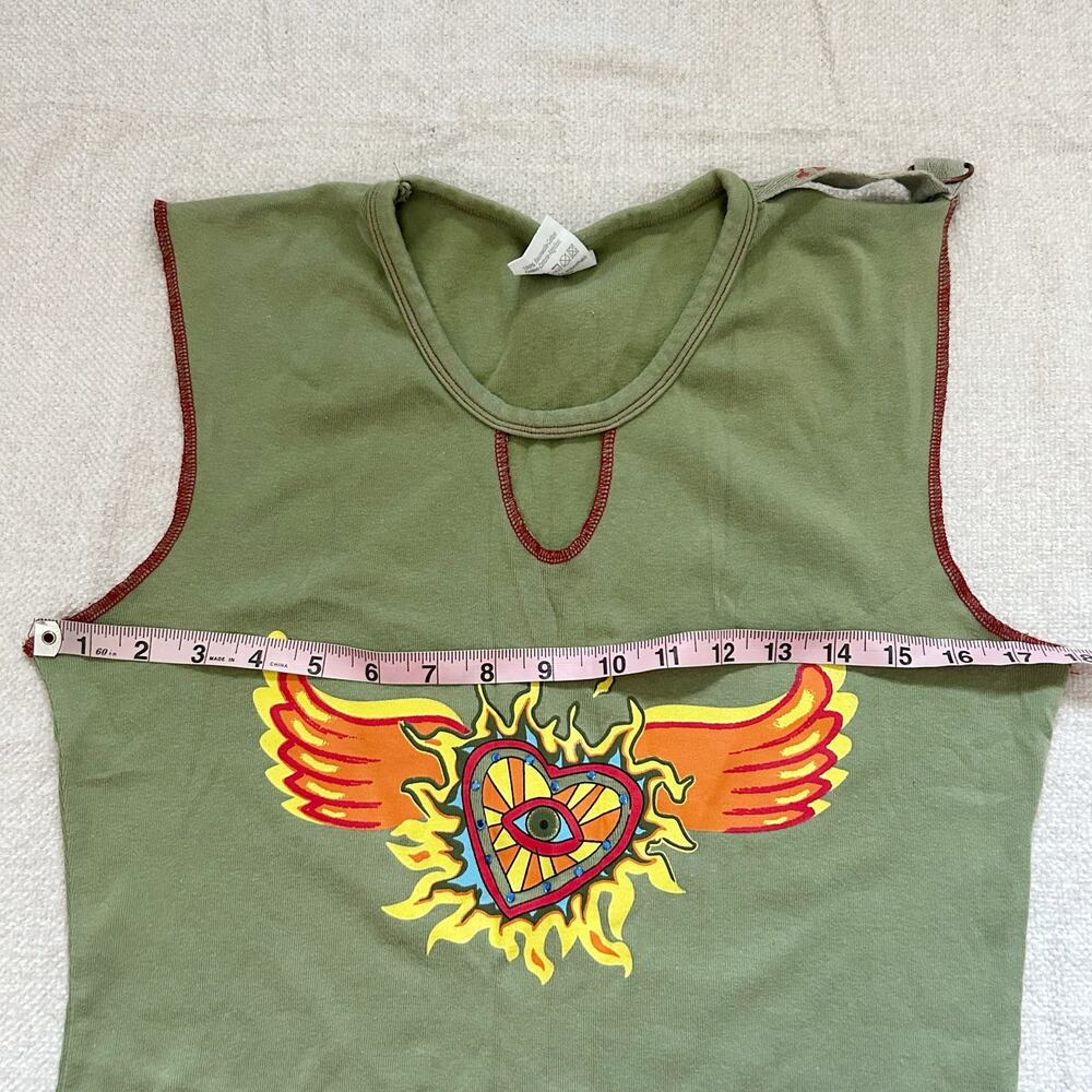 Green sleeveless t shirt tank top - Picture 8 of 10